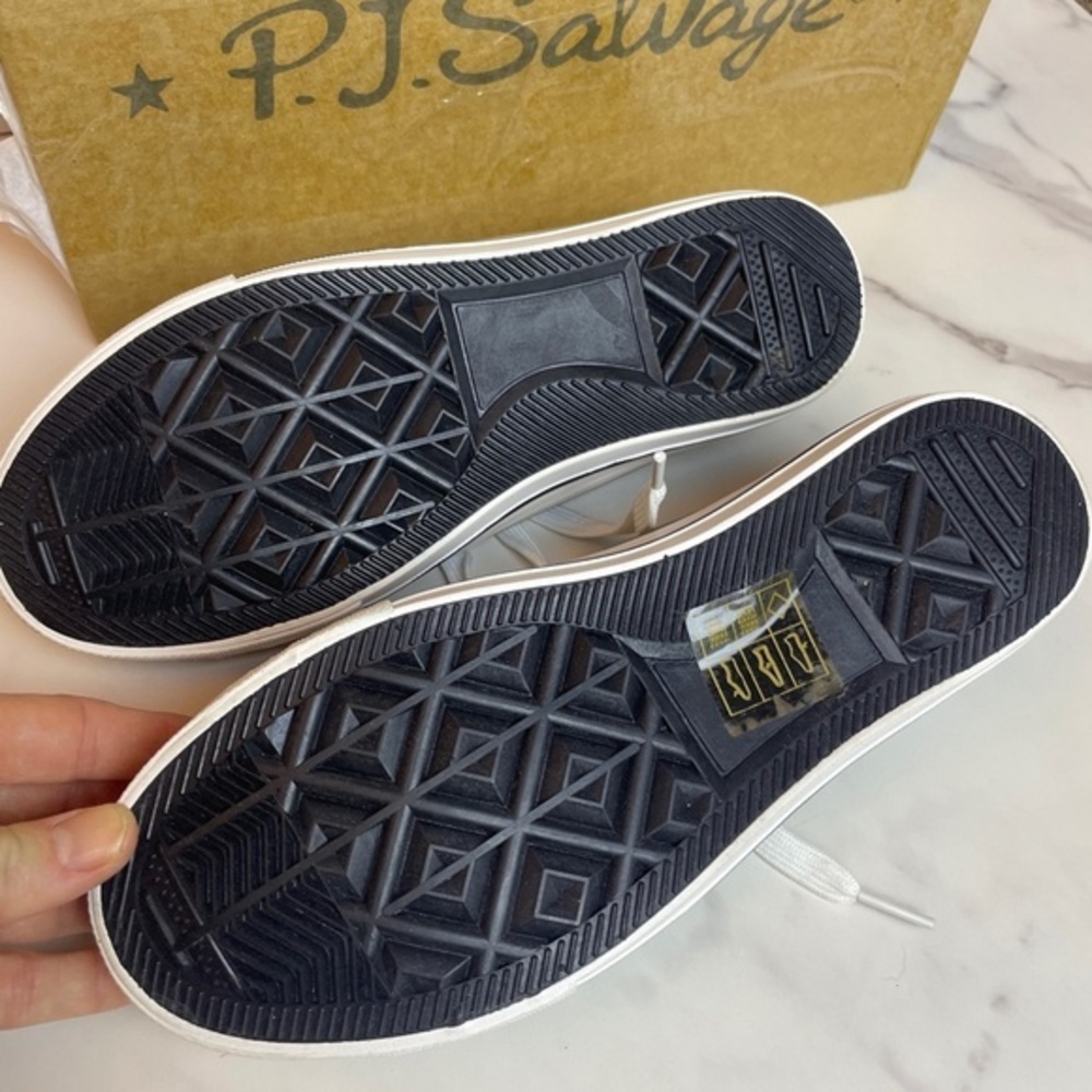 PJ Salvage Velour Faux Fur Sneaker Grey Sz‎ 6 - Picture 3 of 5